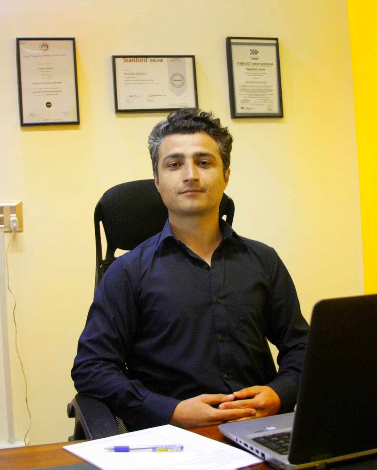 Dr. Saleem Shazad, Physiotherapist & Clinic Director at PosturePro Rehabilitation